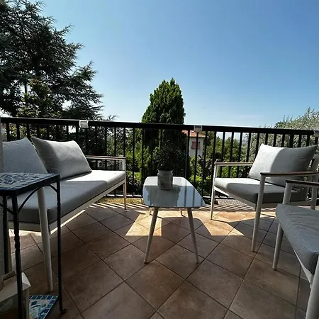 La Casa Di Polly Bed & Breakfast 3*