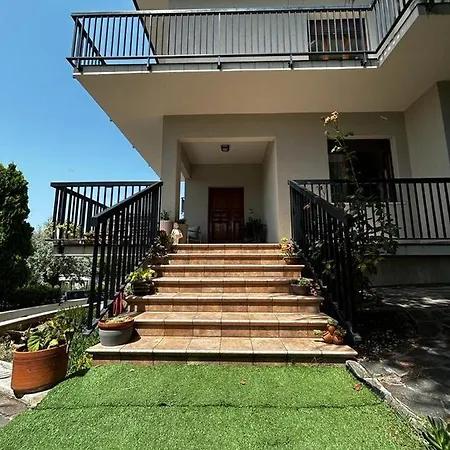 La Casa Di Polly Bed & Breakfast